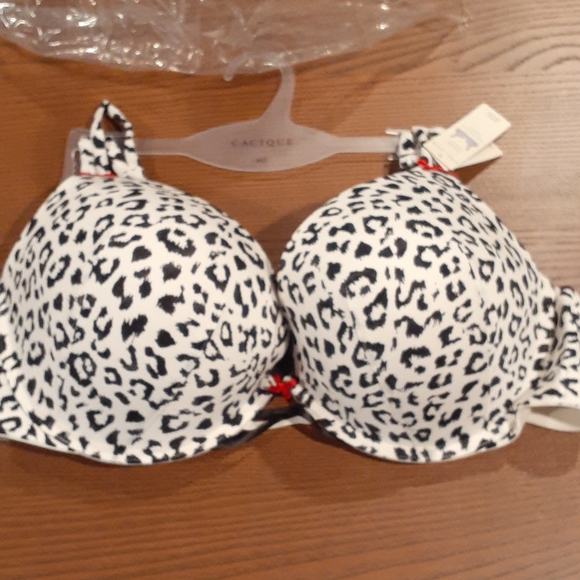 Cacique Other - NWT  CACIQUE SUGAR ANIMAL BRA  NWT